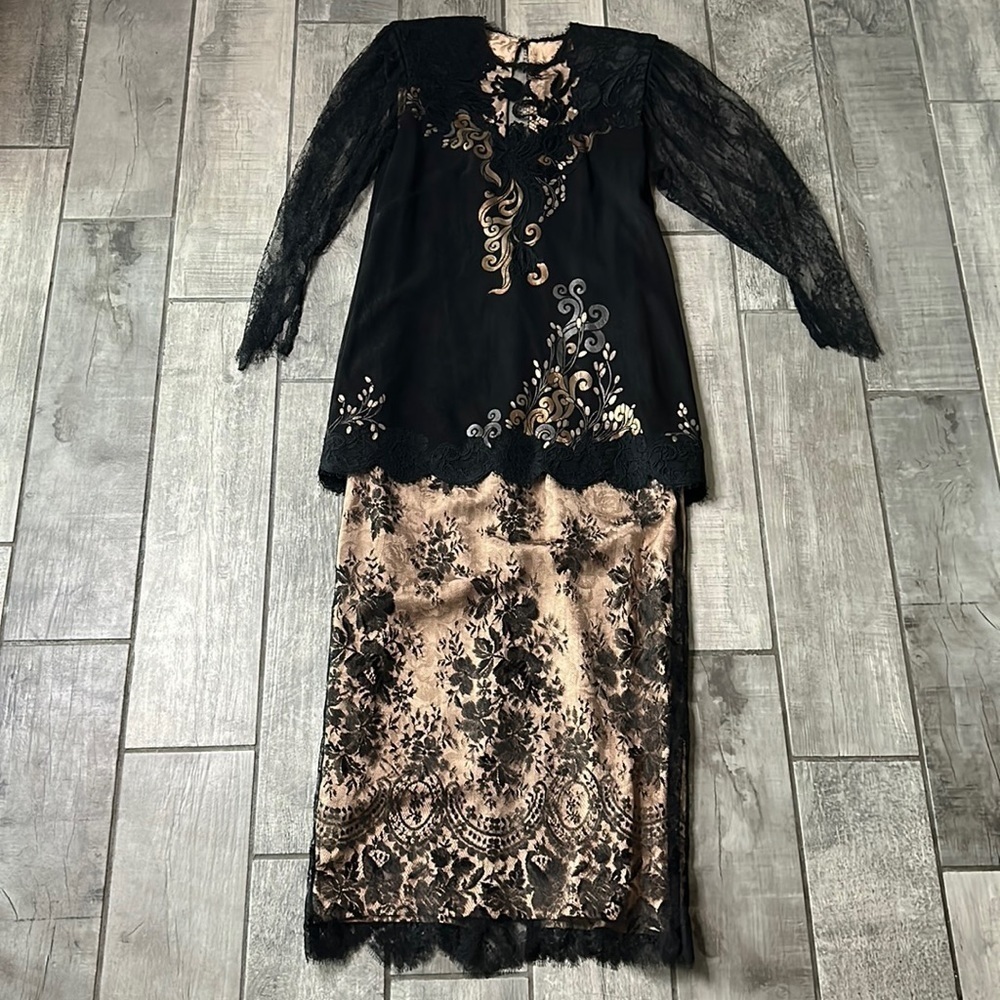 Vintage Black and Beige Lace-Overlay Long Sleeve Dress Set